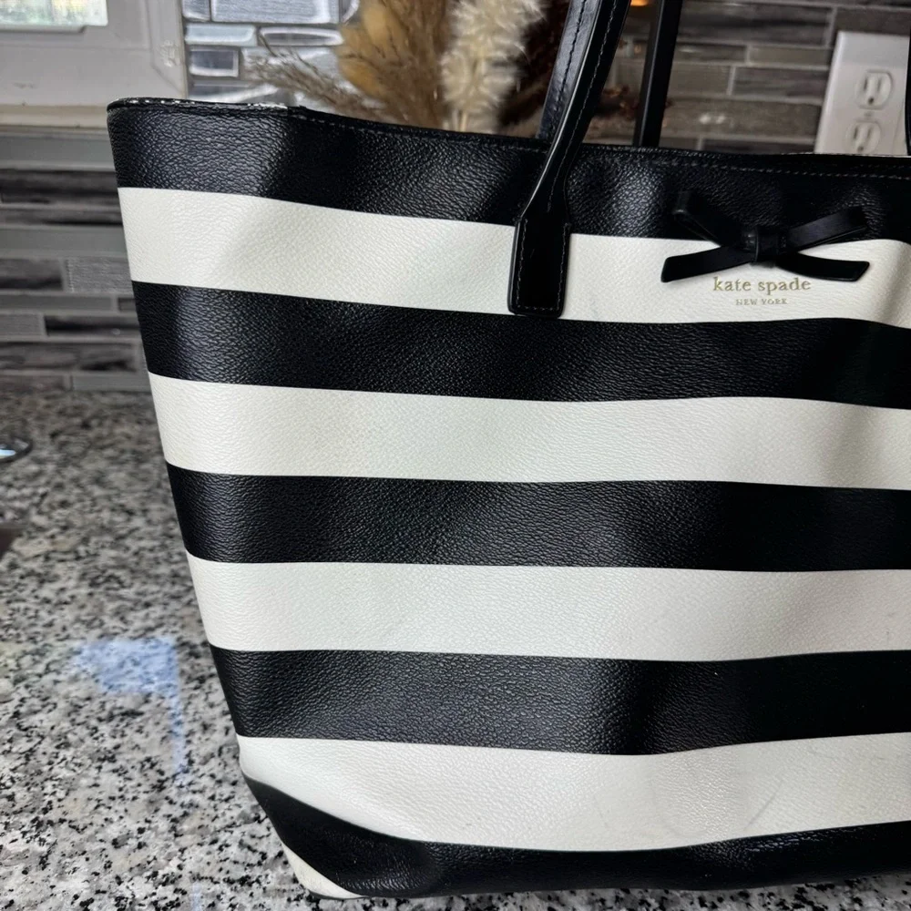 Kate Spade | Women’s Black and White Striped Tote Bag